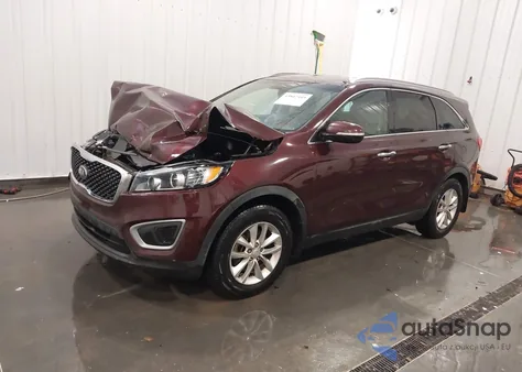 2017 Kia Sorento 2.4L Lx z USA, uszkodzony, nr VIN 5XYPG4A34HG252799